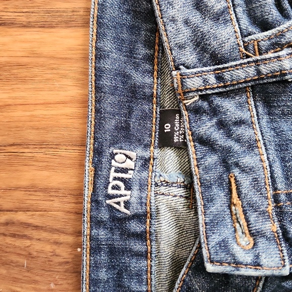 Apt 9 Women's Jeans - Picture 2 of 3